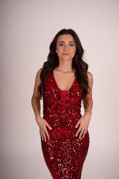 Červené dlouhé šaty s flitry